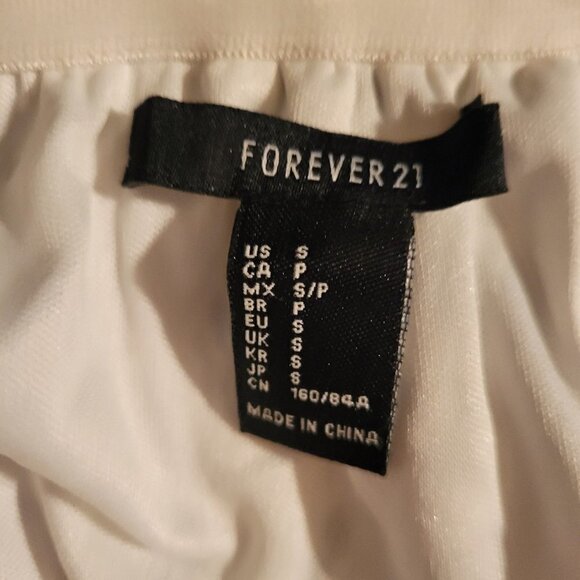 Forever 21 Lace Crop Top White S - Picture 2 of 3